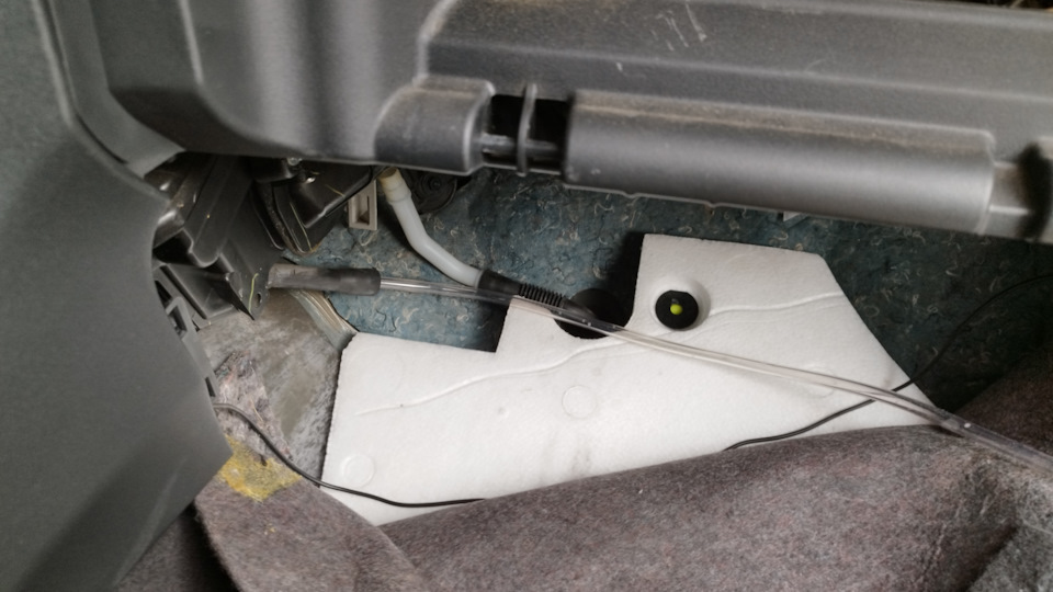 Устраняем запах носков в салоне (очистка климата) — Toyota Auris (1G ...