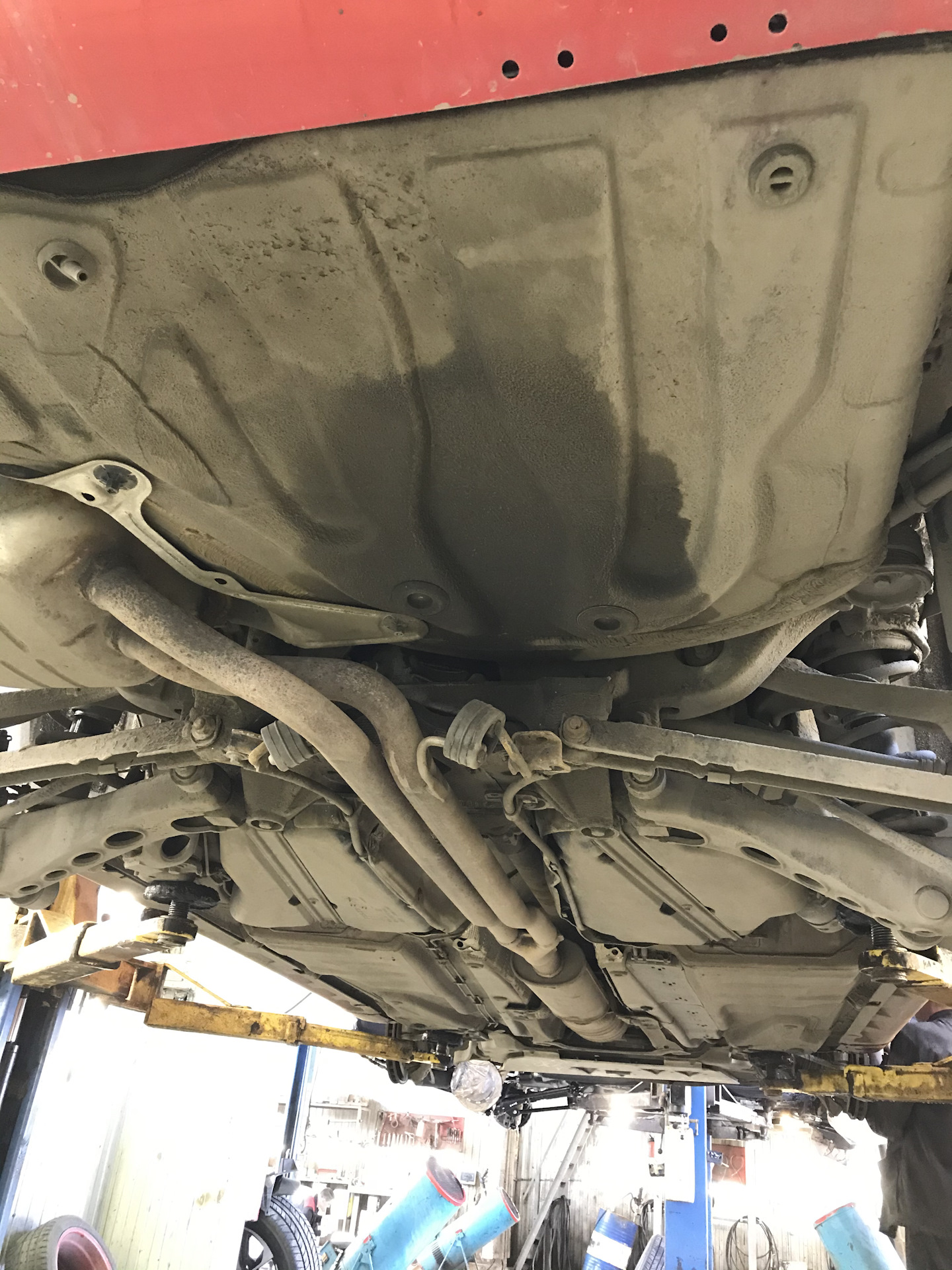 днище вольво