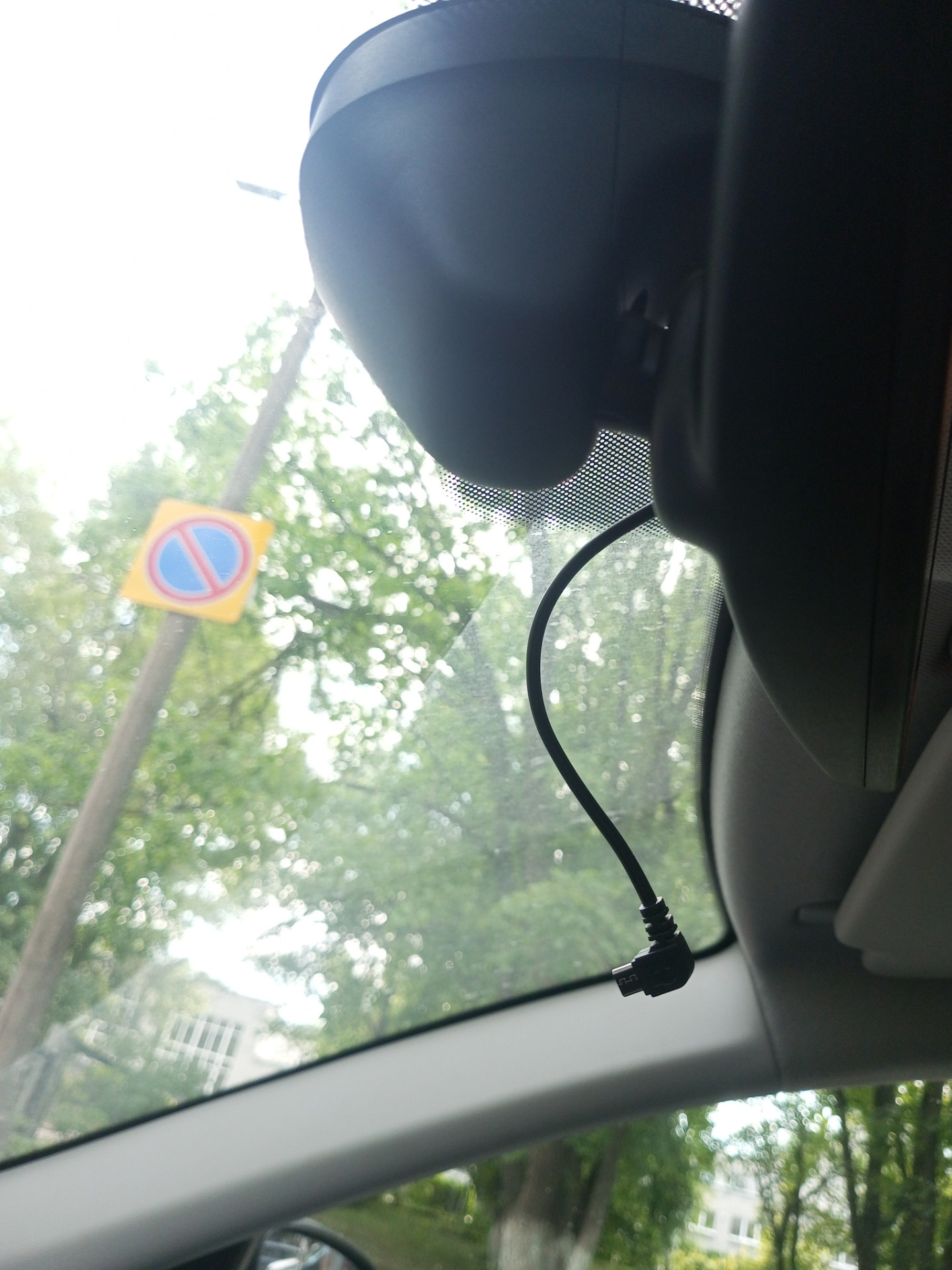 Видеорегистратор Neoline G-Tech X71 — Volkswagen Polo liftback, 1,6 л ...