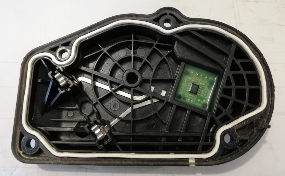 Разборка и ревизия дроссельной заслонки — Lada Vesta, 1,8 л, 2017 года ...