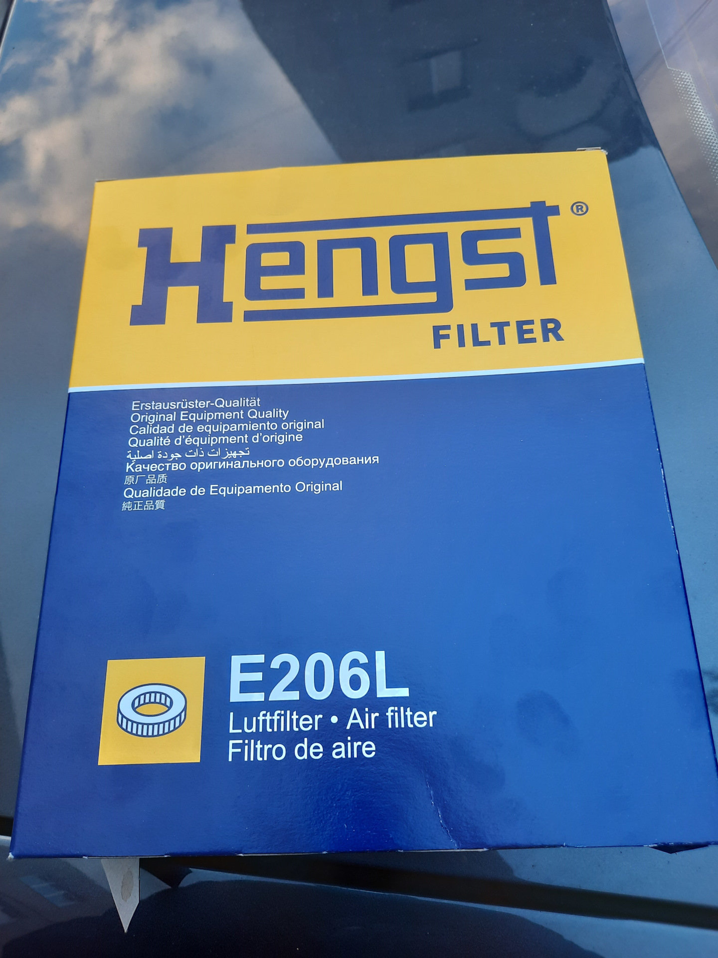 Замeна воздушного фильтра Hengst E206L — Volkswagen Passat B5, 1,9 л ...