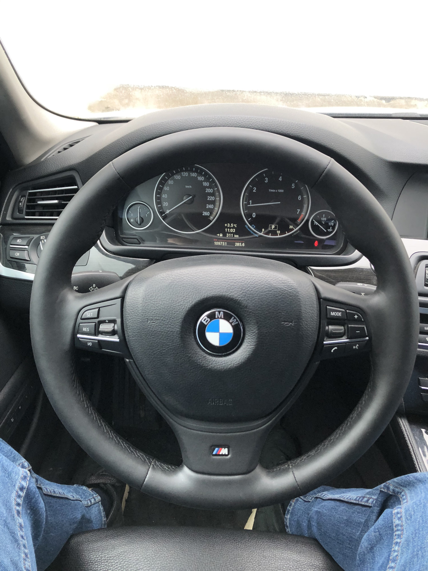 М-пак руль — BMW 5 series (F10), 2,5 л, 2011 года | аксессуары | DRIVE2