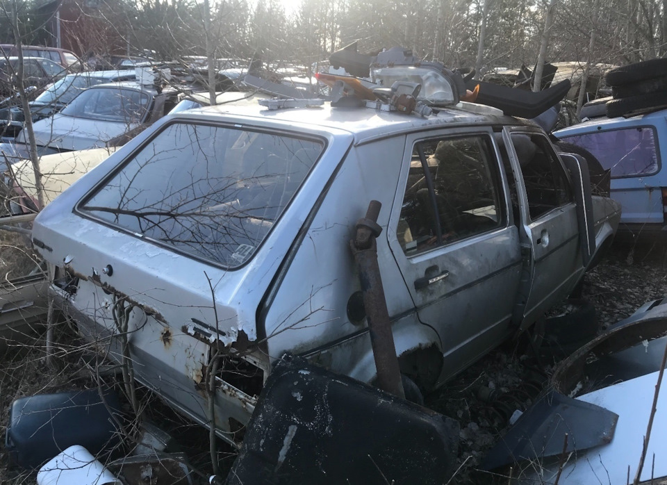 Брошенные авто в европе