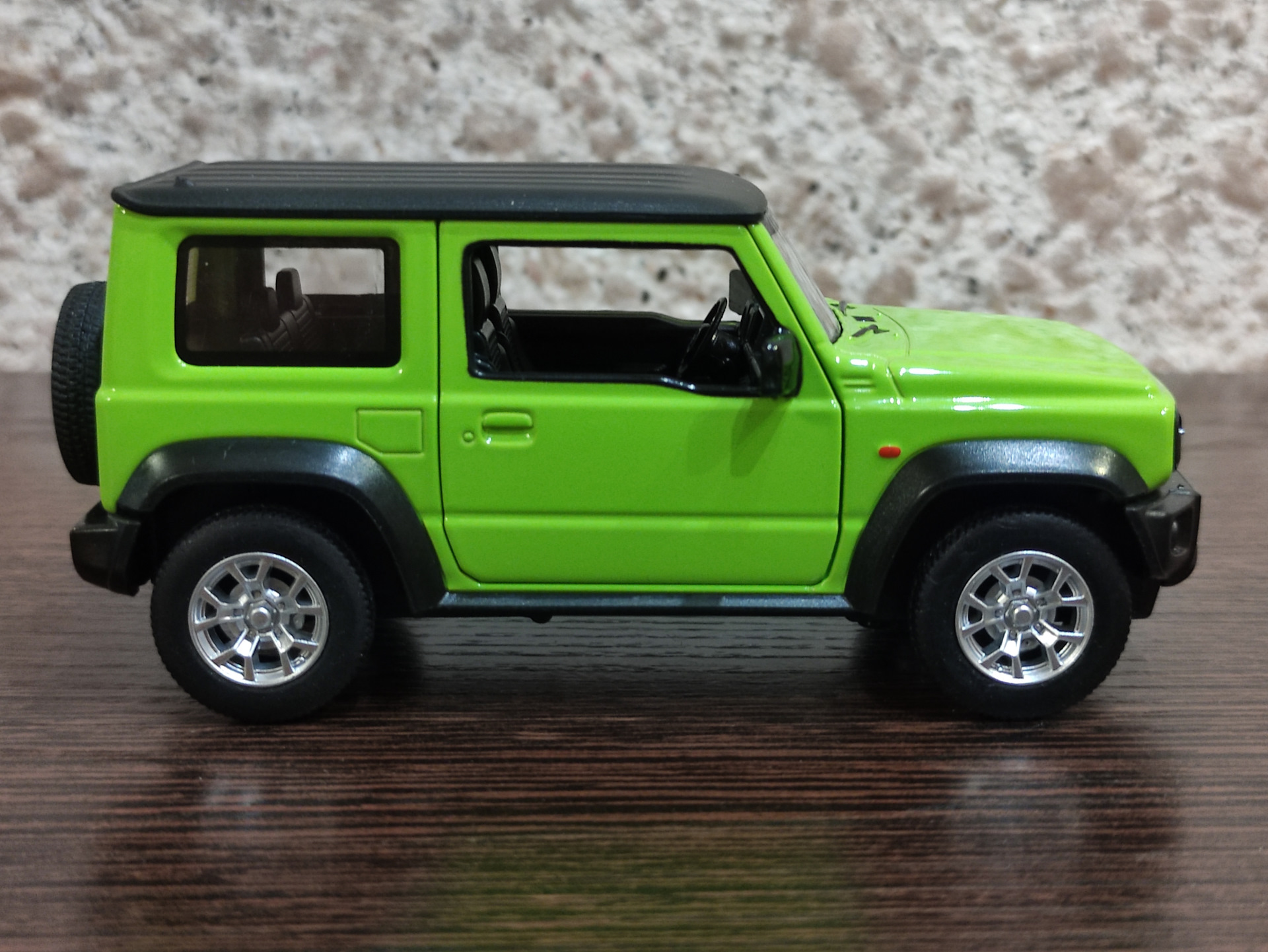 Новый Suzuki Jimny аксессуары