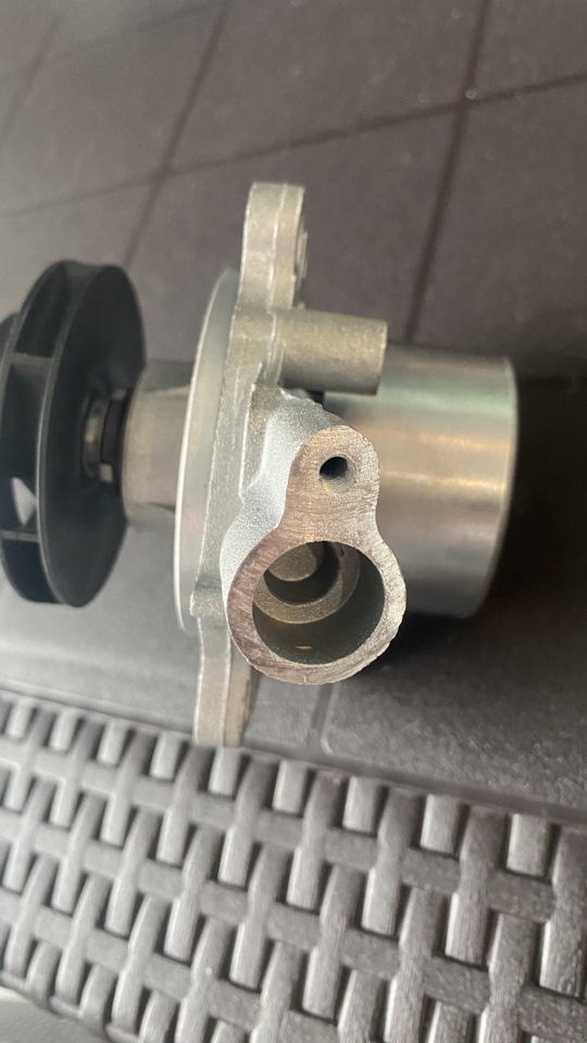 Помпа для дизельных двигателей VAG на Skoda Kodiaq (1G), Volkswagen ...