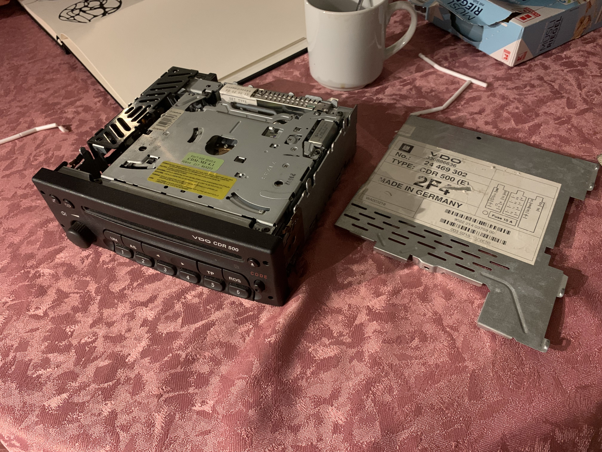 Нужен пароль от магнитолы!) — Opel Zafira A, 2 л, 2001 года | поломка ...