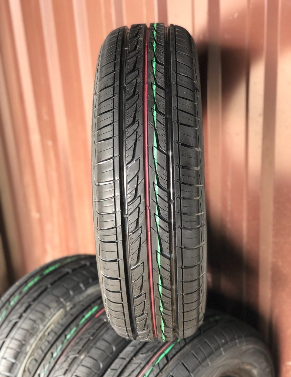 Шины cordiant road runner. Резина Амтел планет летняя на Рено. Cordiant Road Runner 185/65 r15 отзывы летние шины. Cordiant Road Runner отзывы лето. Кордиант роад раннер 185/65 отзывы лето.