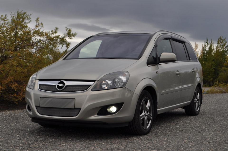 Фото в бортжурнале Opel Zafira B