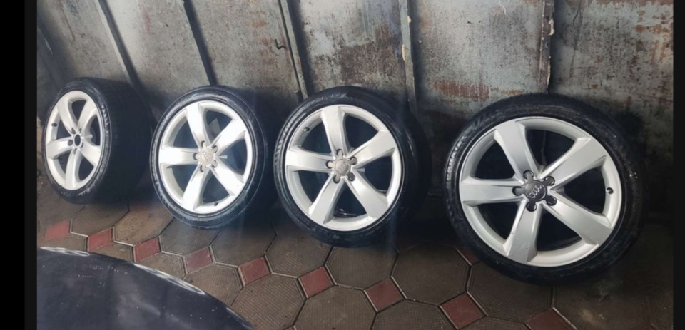 Колеса r18 — Skoda Octavia A7 Mk3, 1,4 л, 2014 года | колёсные диски ...