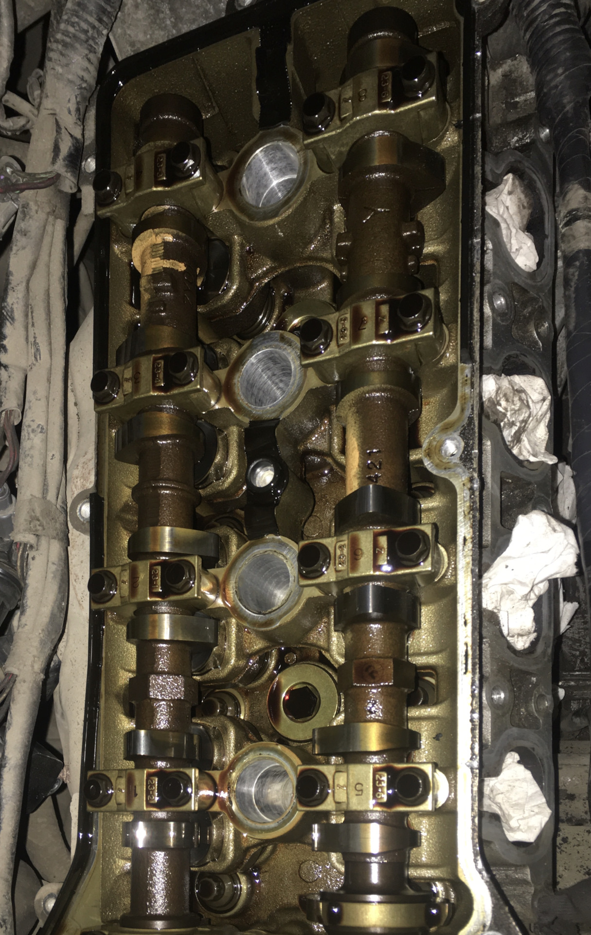 Замена прокладок впускного коллектора и клапанной крышки — Mazda 3 (1G ...