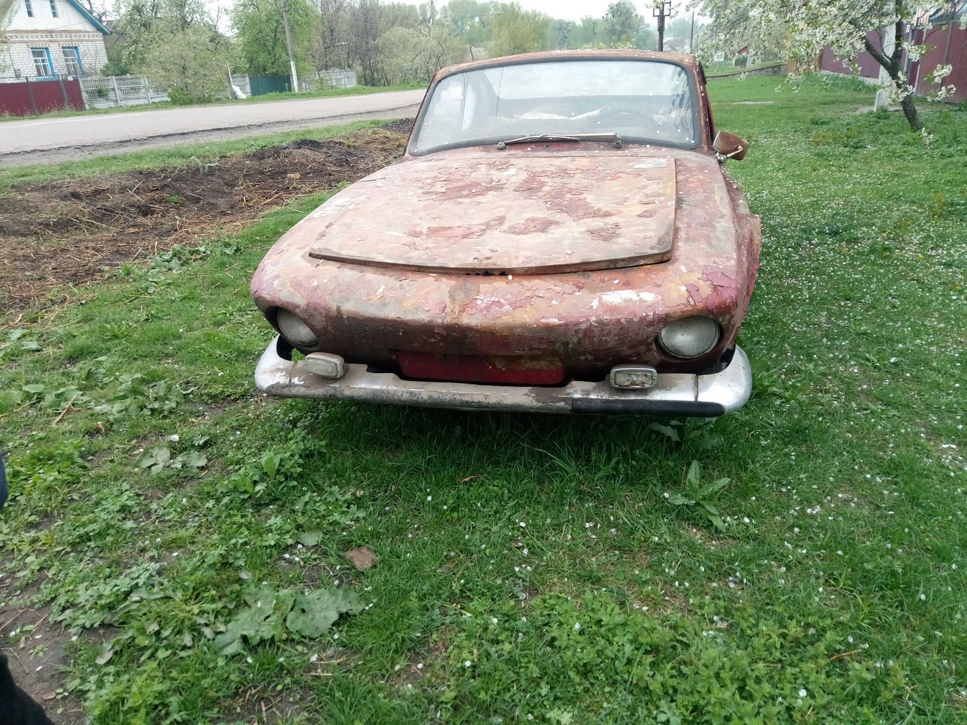 Сколько аккумуляторов на мерседес w204 - 98 фото