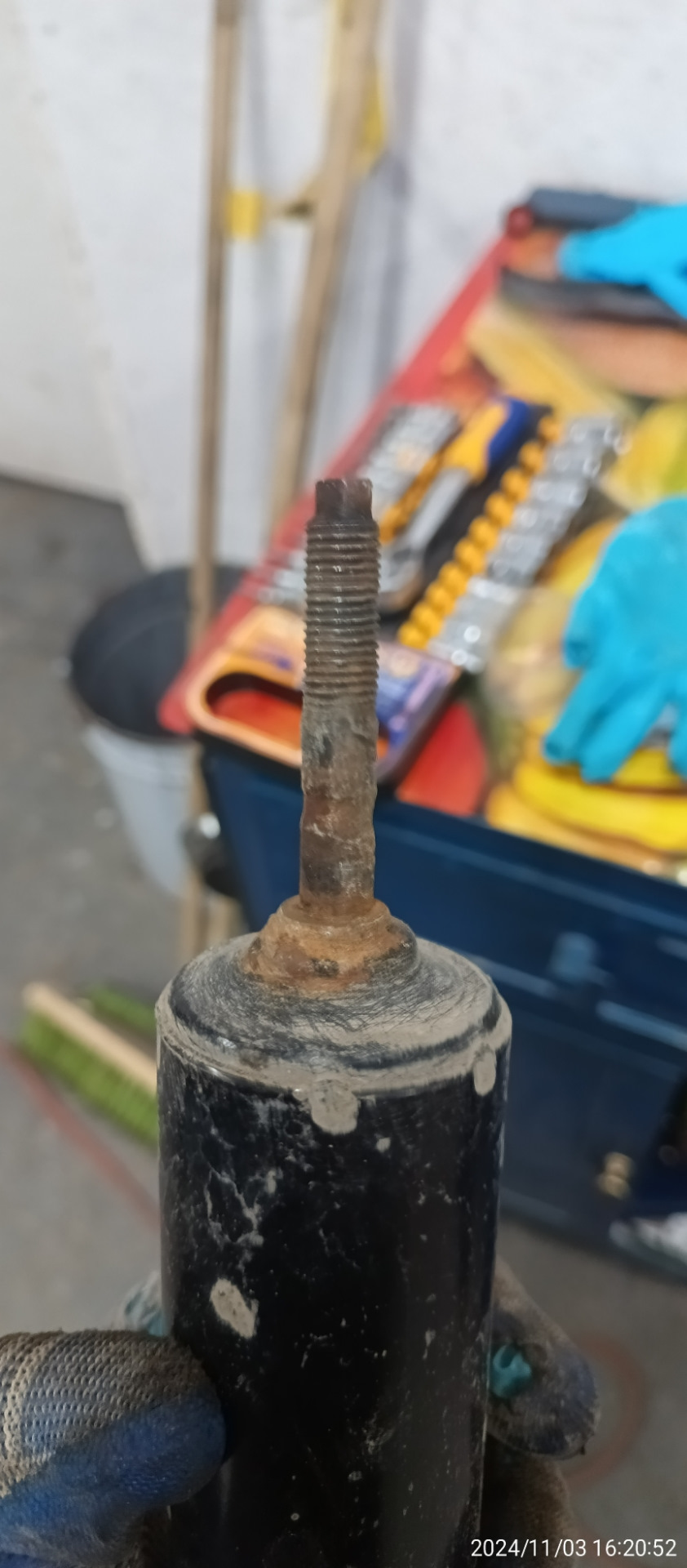 Фото в бортжурнале Suzuki Jimny (1G). Запчасти на фото: A2024110316