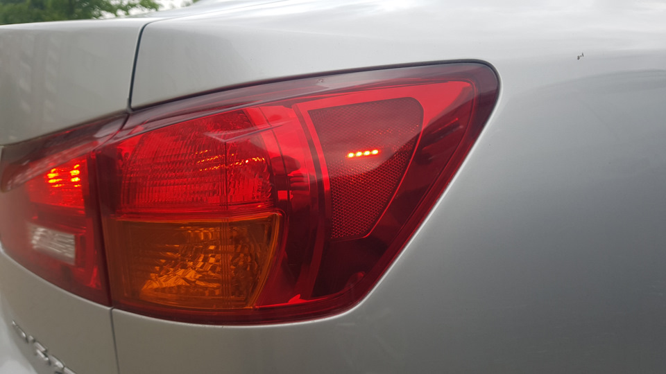 Ищу задний левый фонарь — Lexus IS II, 2,5 л, 2005 года | аксессуары ...