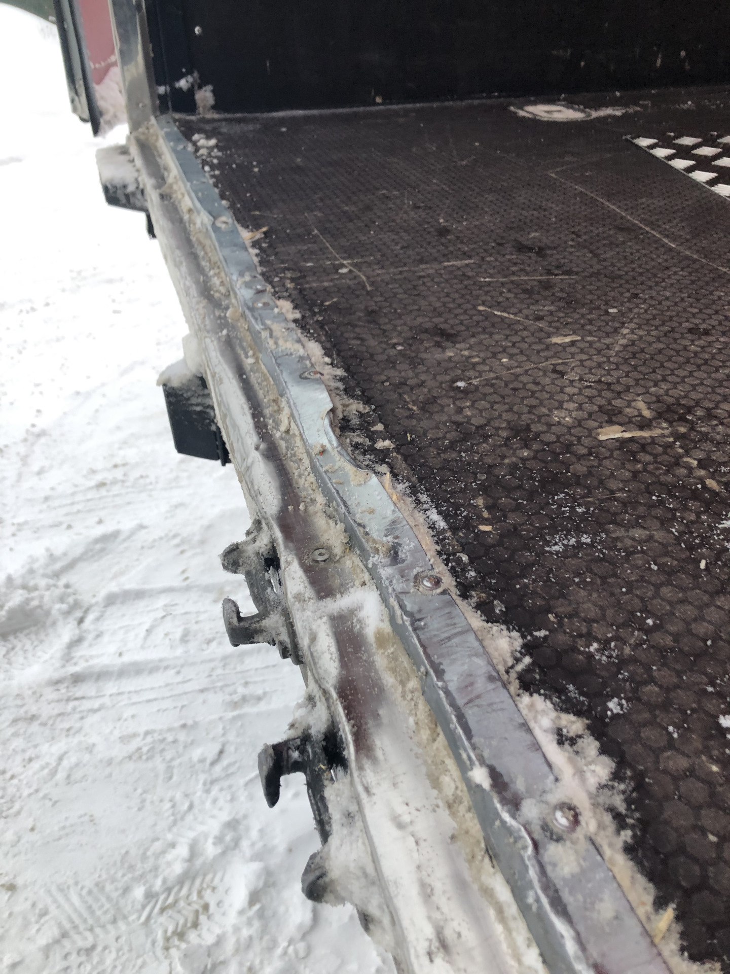 Обновление порога будки — ГАЗ Газель Next, 2,8 л, 2013 года | своими ...