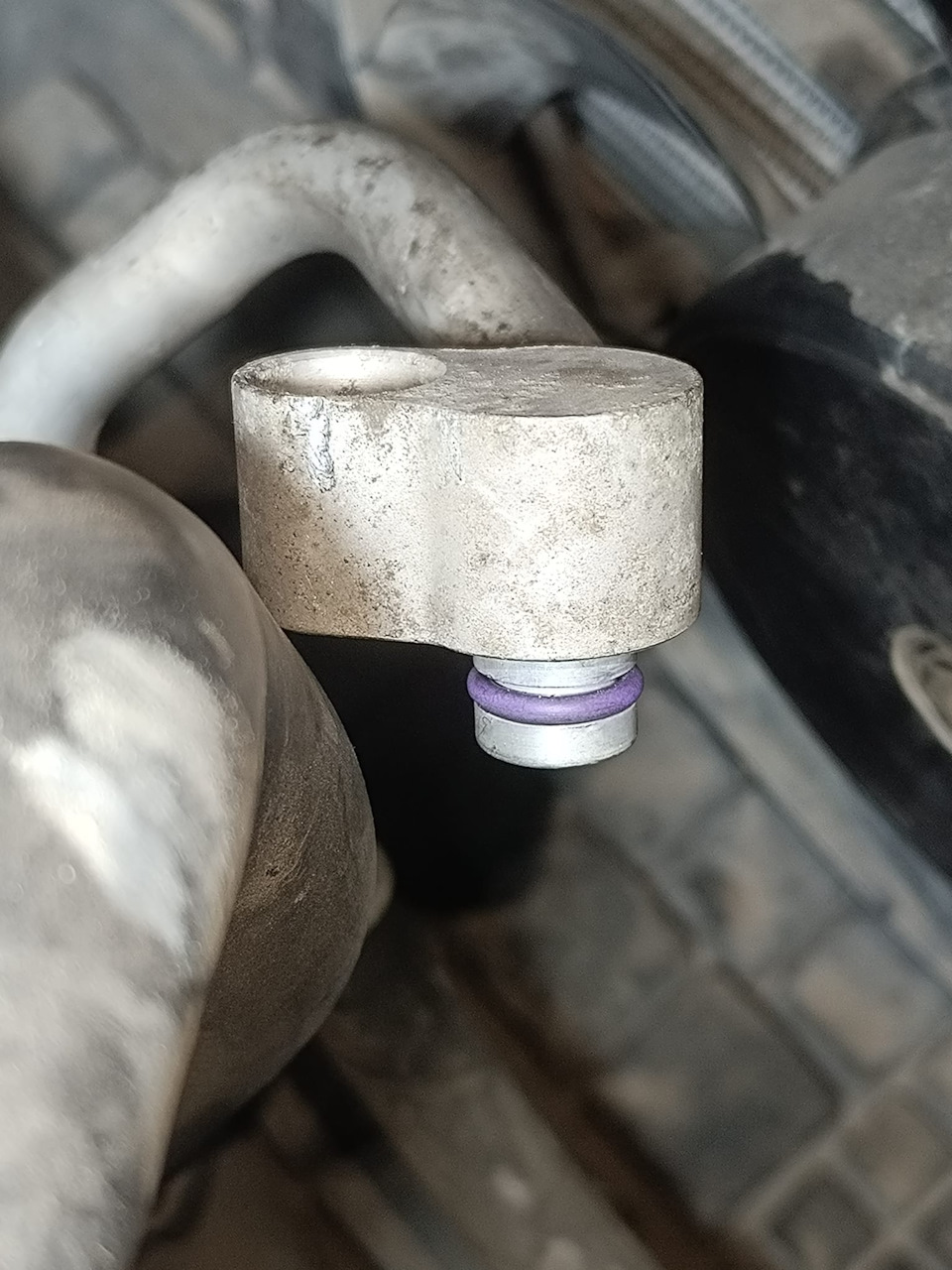 Новое кольцо 4e0260749A — Volkswagen Passat Variant (B6)