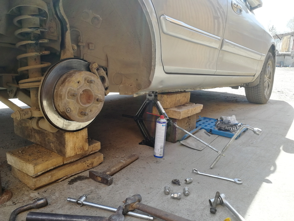 Как я менял сайлентблок или (замена сайлентблока рычага) — KIA Optima ...