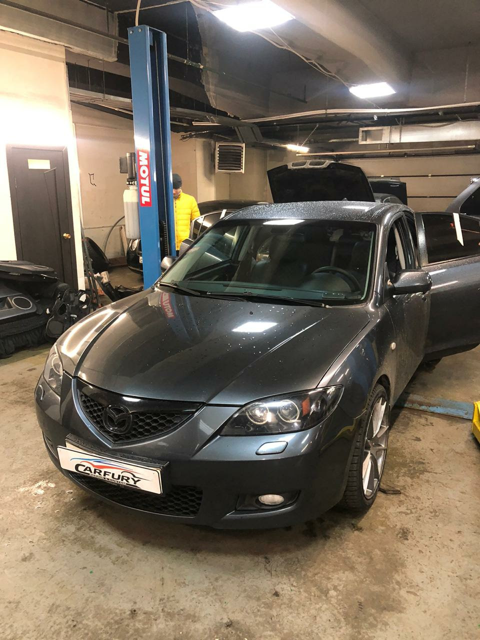 Поставил саб и сразу же поехал шумить двери — Mazda 3 (1G) BK, 1,6 л ...