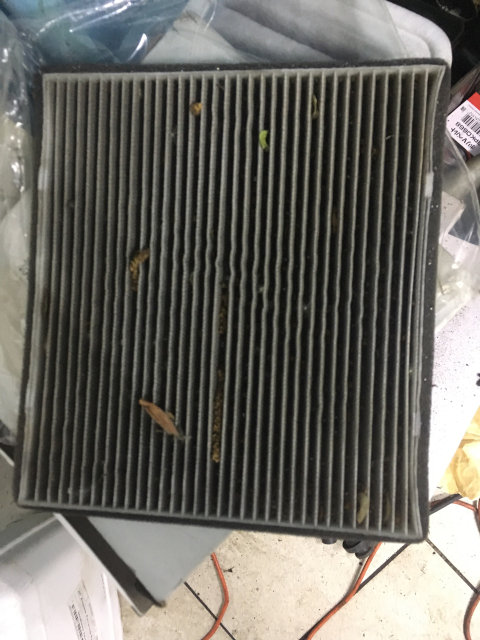 Замена воздушных фильтров — Lifan Solano, 1,6 л, 2010 года | расходники ...