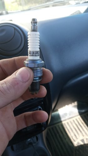 Дэу Матиз евро2 2007 года ставим самодельные ВВ и спортивные свечи ...