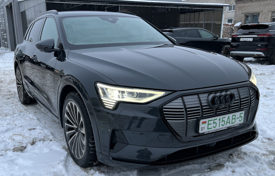 Антихром + антигравийная пленка + керамика — Audi e-tron, 2019 года ...