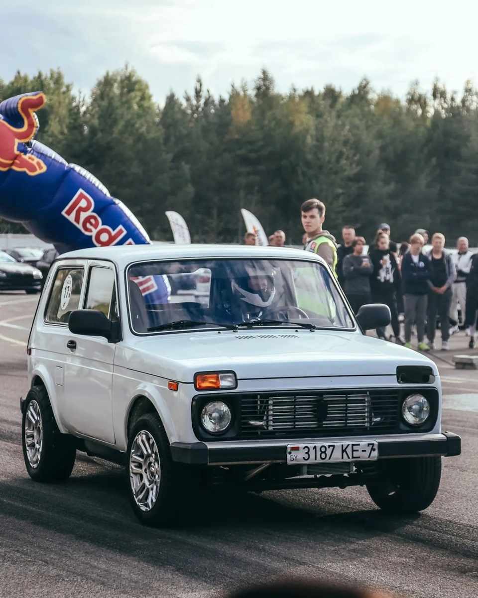 Чемпионат РБ по драг рейсингу последний этап и 1-ое место! — Lada 4x4 3D, 2  л, 1982 года | соревнования | DRIVE2