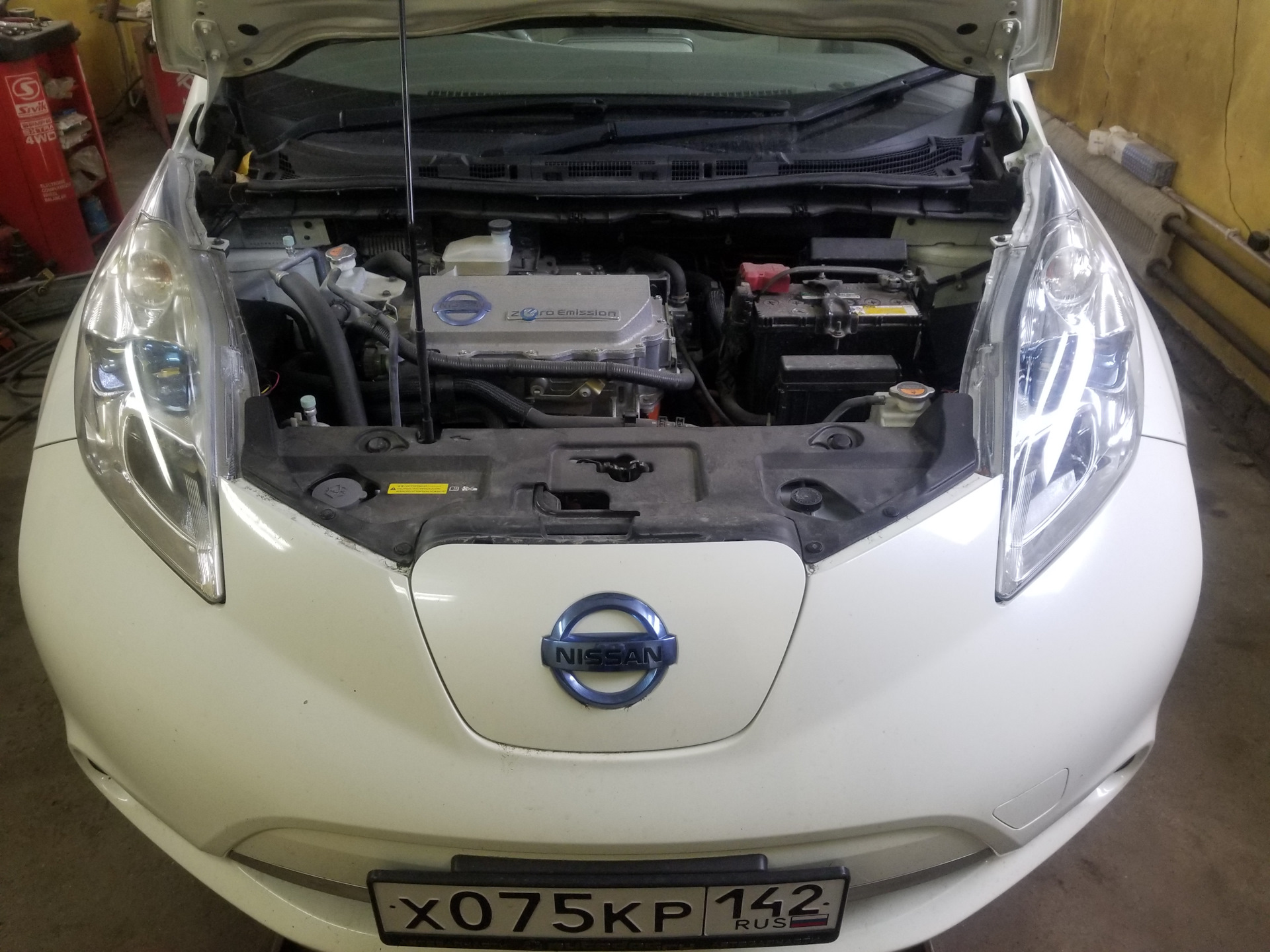 Двигатель nissan leaf