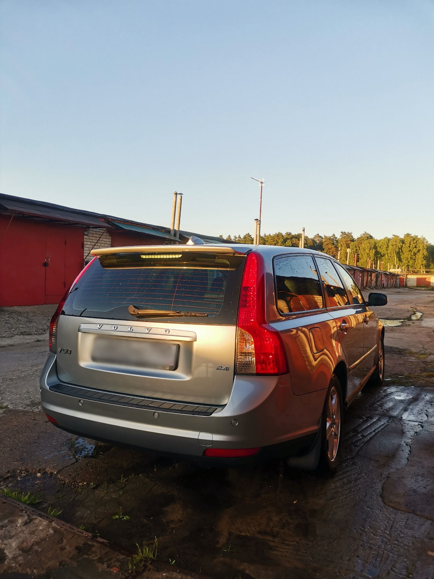 Замена датчиков парктроника — Volvo V50, 2,4 л, 2009 года | своими ...