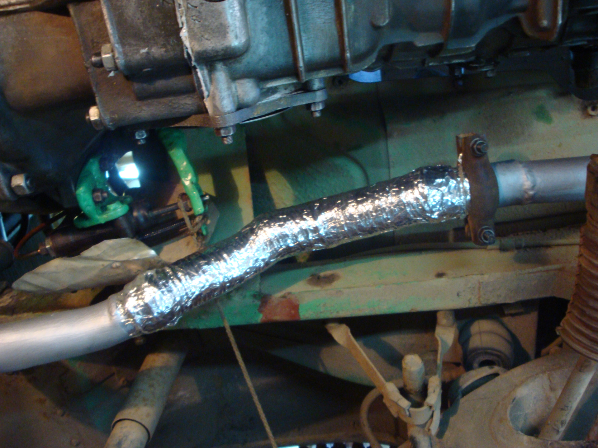 Новый глушитель с доработками. — ЛуАЗ 969, 1,5 л., 1986 года | своими ...