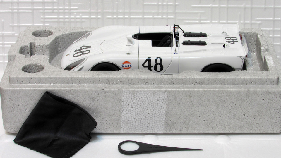 ミニカー 1:18 AUTOart signature PORSCHE 908/03 #7 ミニカー 1:18 AUTOart signature PORSCHE 908/03 #7 ミニカー 1