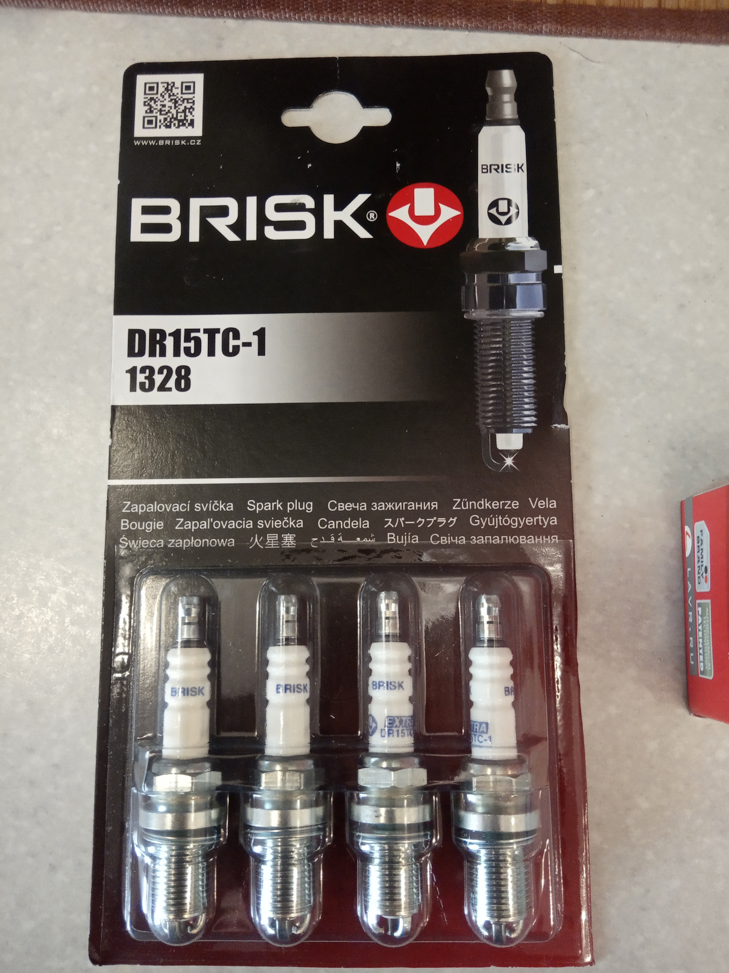 Свеча brisk dr15yc. Brisk Extra dr15tc-1. Brisk dr15tc. Свечи Бриск на гранту 8 клапанов. Свечи dr15tc.