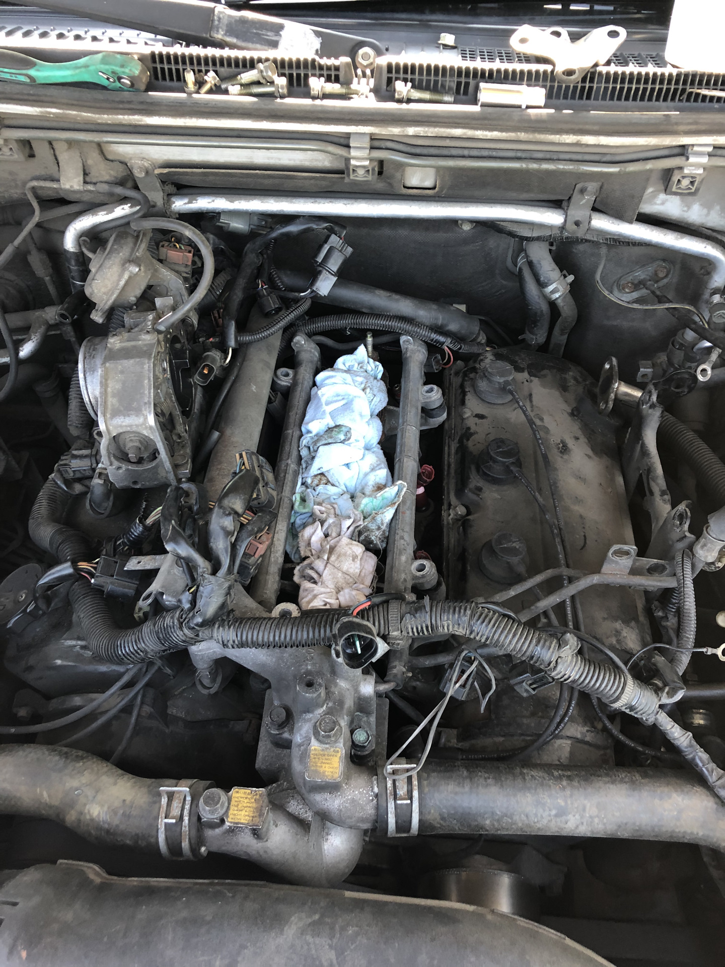 Расположение цилиндров паджеро 4 3.0 бензин Пропуски 6 цилиндра - Mitsubishi Montero III (V60), 3,5 л, 2001 года своими рука