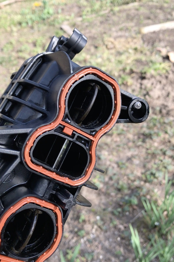 Чистка впускного коллектора BMW F10 N57 скорлупой грецкого ореха и ...