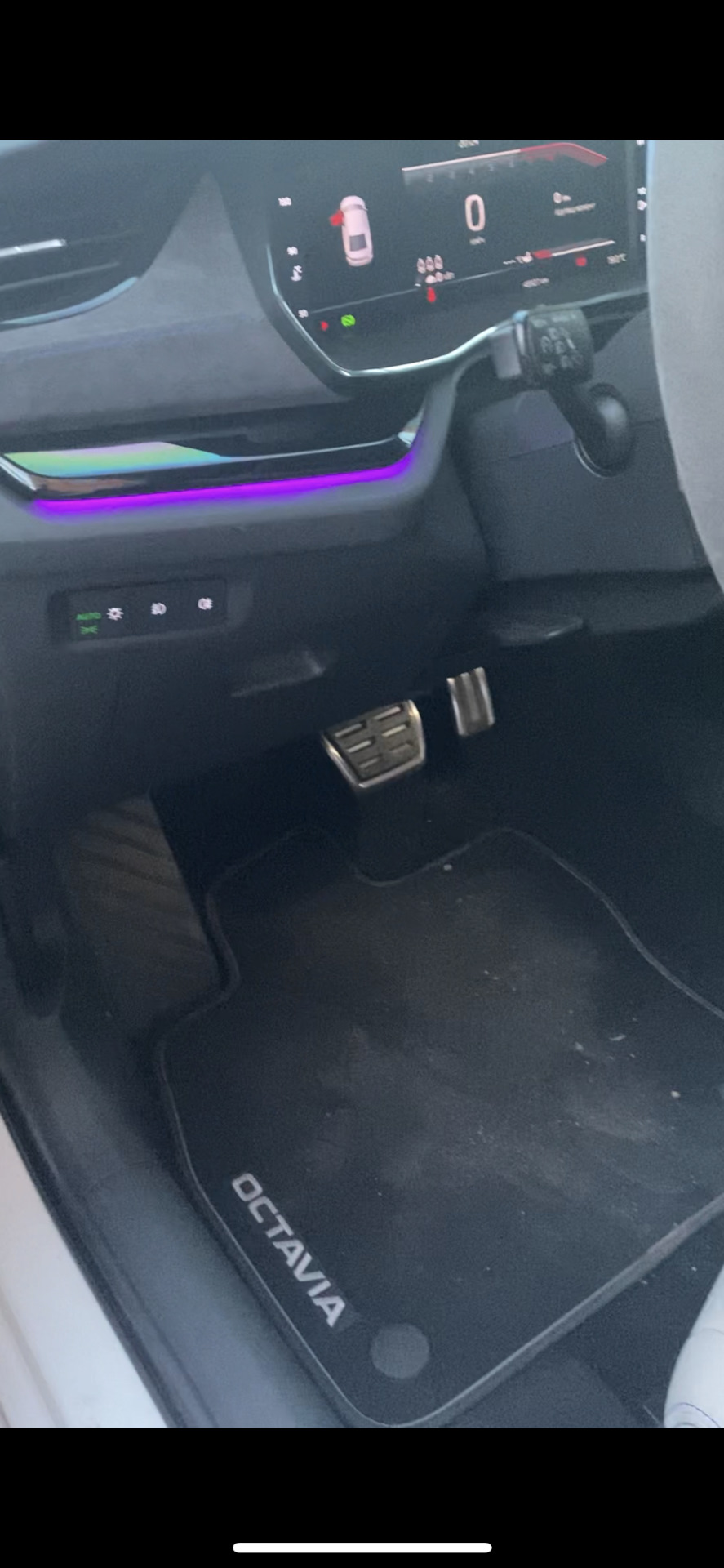 Подсветка — Skoda Octavia A8 Mk4, 1,4 л, 2020 года | тюнинг | DRIVE2