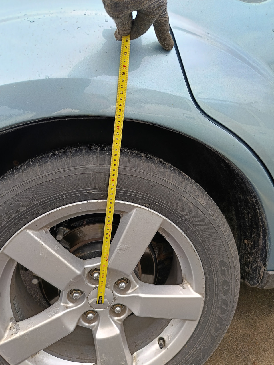 Зад 42 — Mitsubishi Outlander XL. Запчасти на фото: 165006