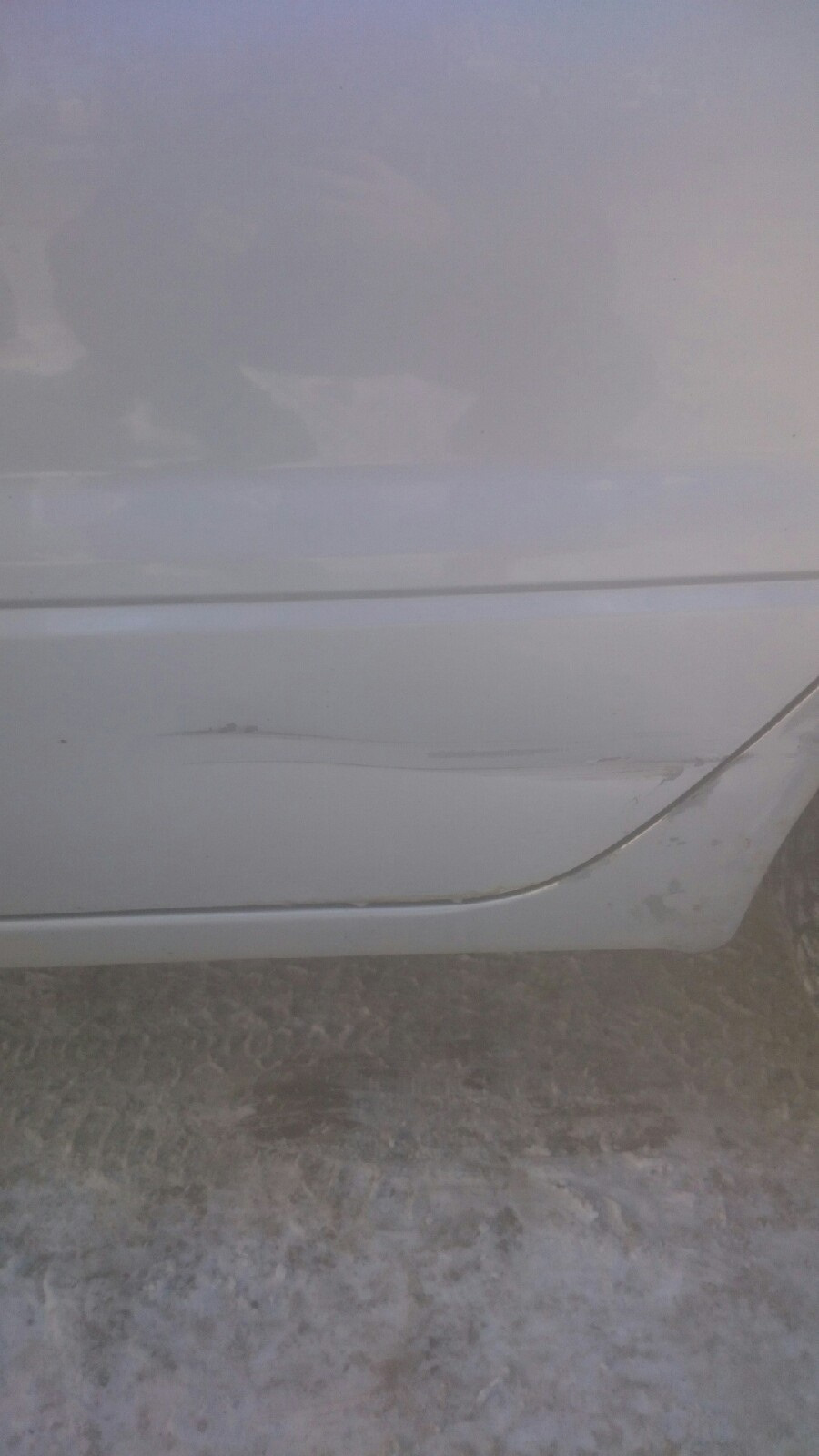 Покраска двухлетней царапины на левой задней двери, и мелких сколов на ...