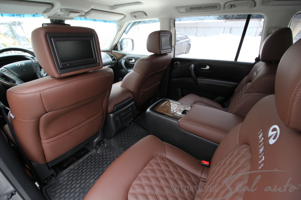 Infiniti qx80 салон сзади