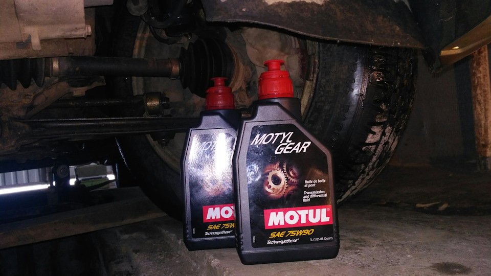 Замена старого масла на MOTUL GEAR 75W90 в МКПП Чери Амулет — DRIVE2