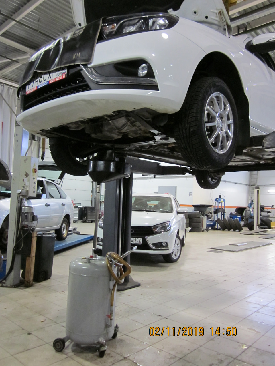 Слив масла — Lada Vesta SW (1G)