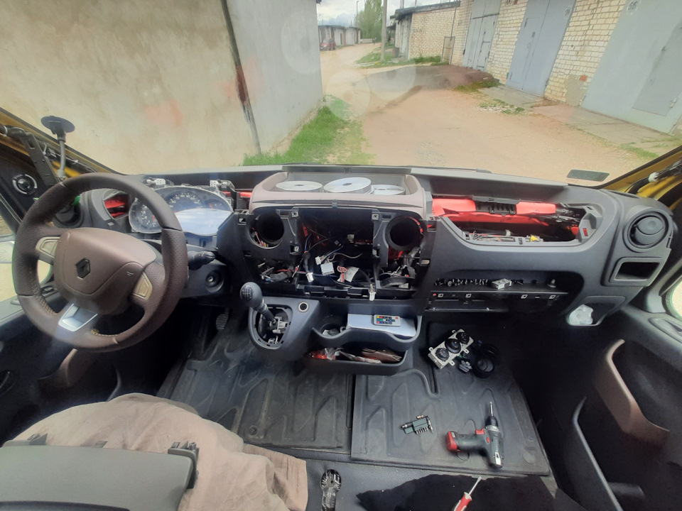 Photo from the logbook Renault Master (3G)