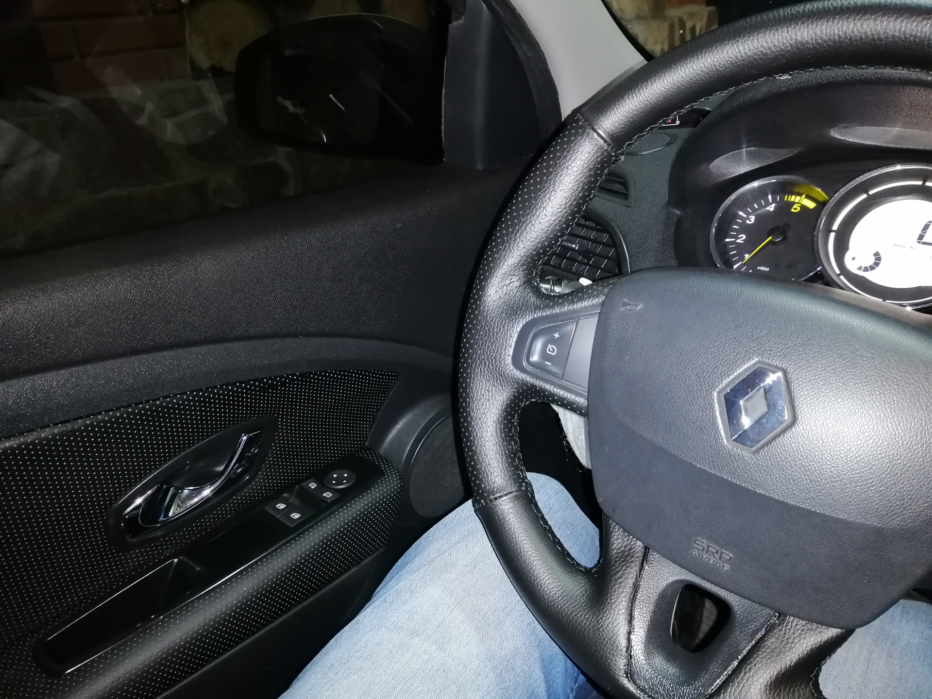 Оплетка на руль меган 3 — Renault Megane III, 1,5 л, 2013 года ...