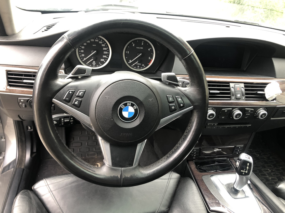 Фото в бортжурнале BMW 5 series (E60)
