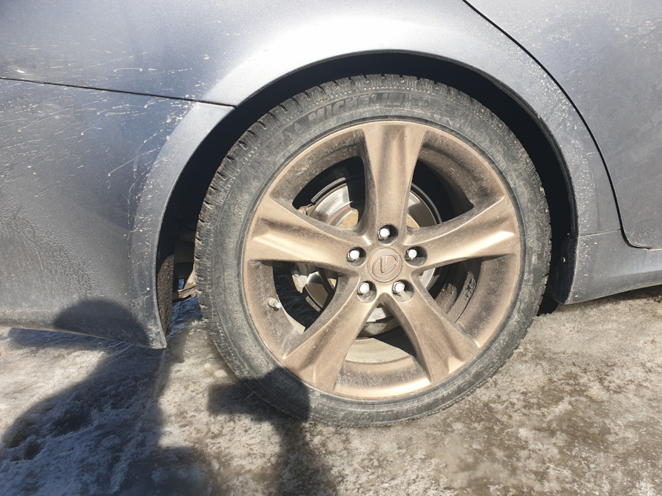 Перекрасить диски — Lexus IS II, 2,5 л, 2013 года | колёсные диски | DRIVE2