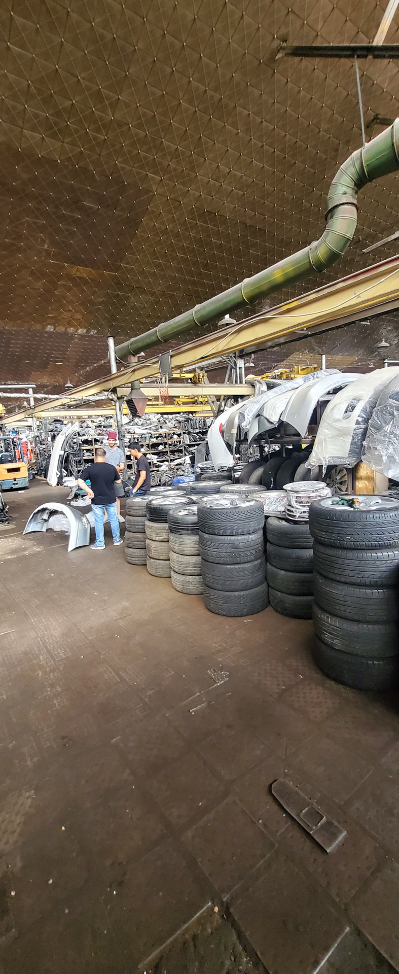 Запись #9. Клипсы на листву, жёлтые поворотники (запас) — Mercedes-Benz ...