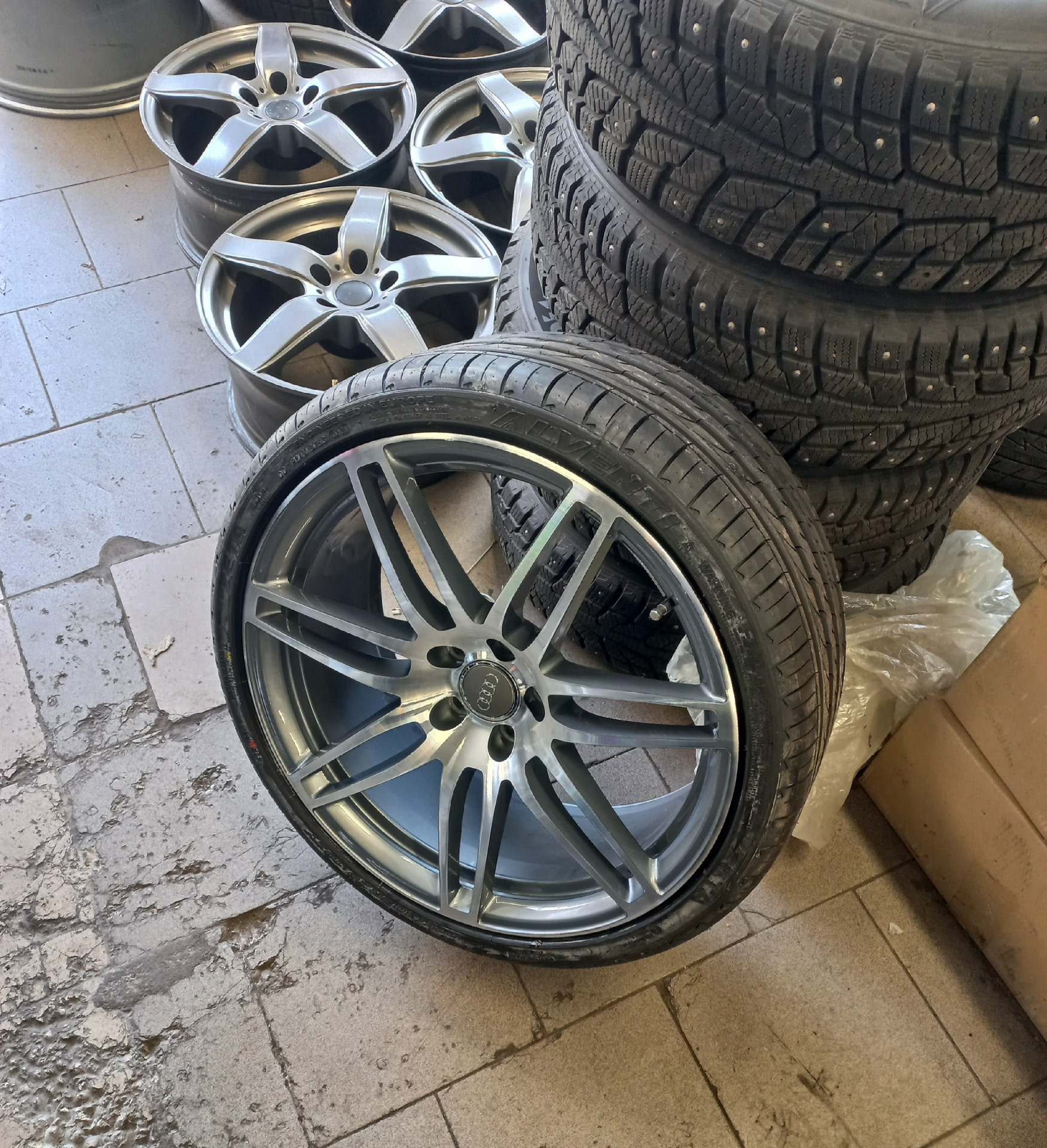 Audi r20 9j et37 + 275/30 r20 — Audi A6 Avant (C6), 3 л, 2007 года ...