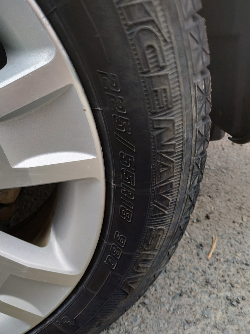 Фото в бортжурнале Mitsubishi Outlander XL