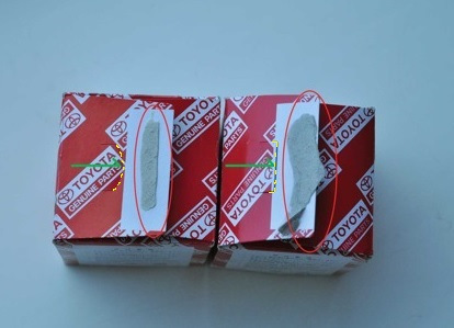 Различия в языках. Слева Оригинал. Справа подделка. — Toyota Mark II (90)