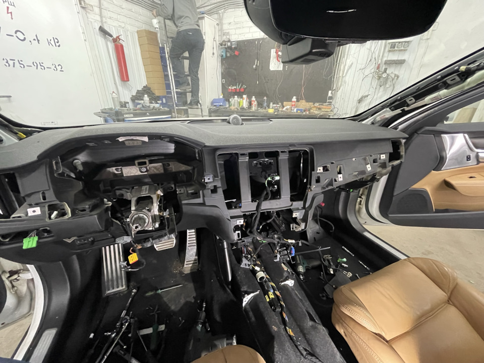 Фото в бортжурнале Volvo V90 Cross Country