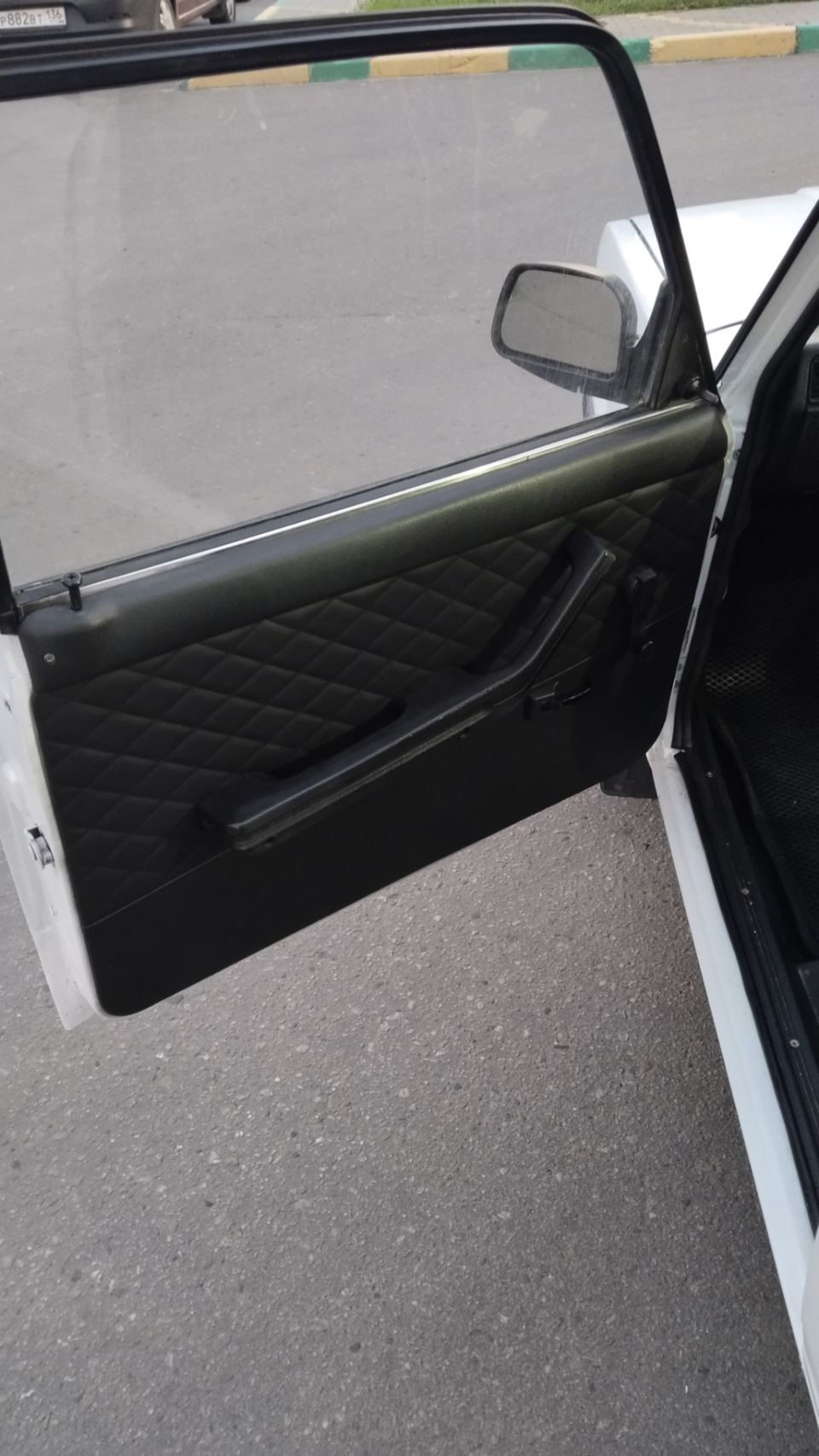 Закрывается дверь с сигнализации через раз — Lada 21074, 1,5 л, 2003 ...