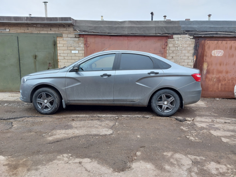 #79. Диски Слик на Веста. — Lada Vesta, 1,6 л, 2016 года | тюнинг | DRIVE2