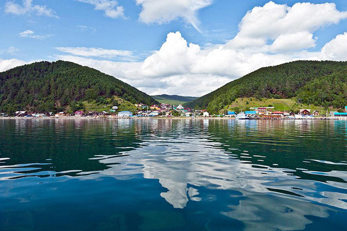 Листвянка байкал фото лето